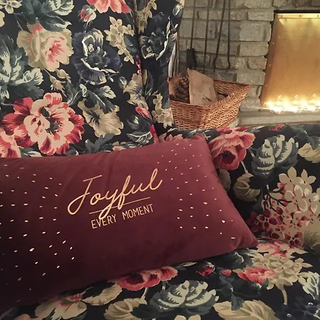 Maison De Charme 펜션 쿠르마예