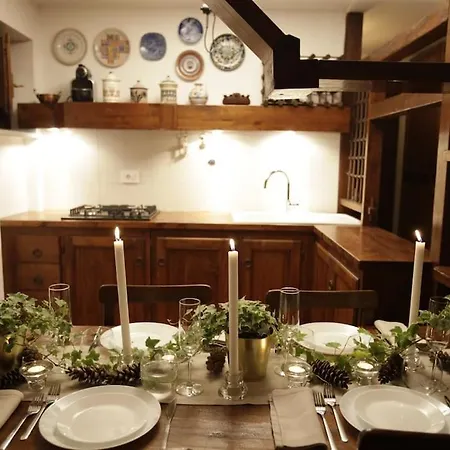 Maison De Charme 库马约尔