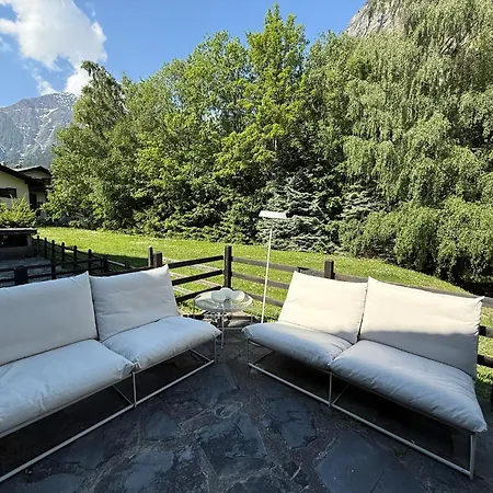 2br Terrace Mont Blanc View & Parking Nyaraló